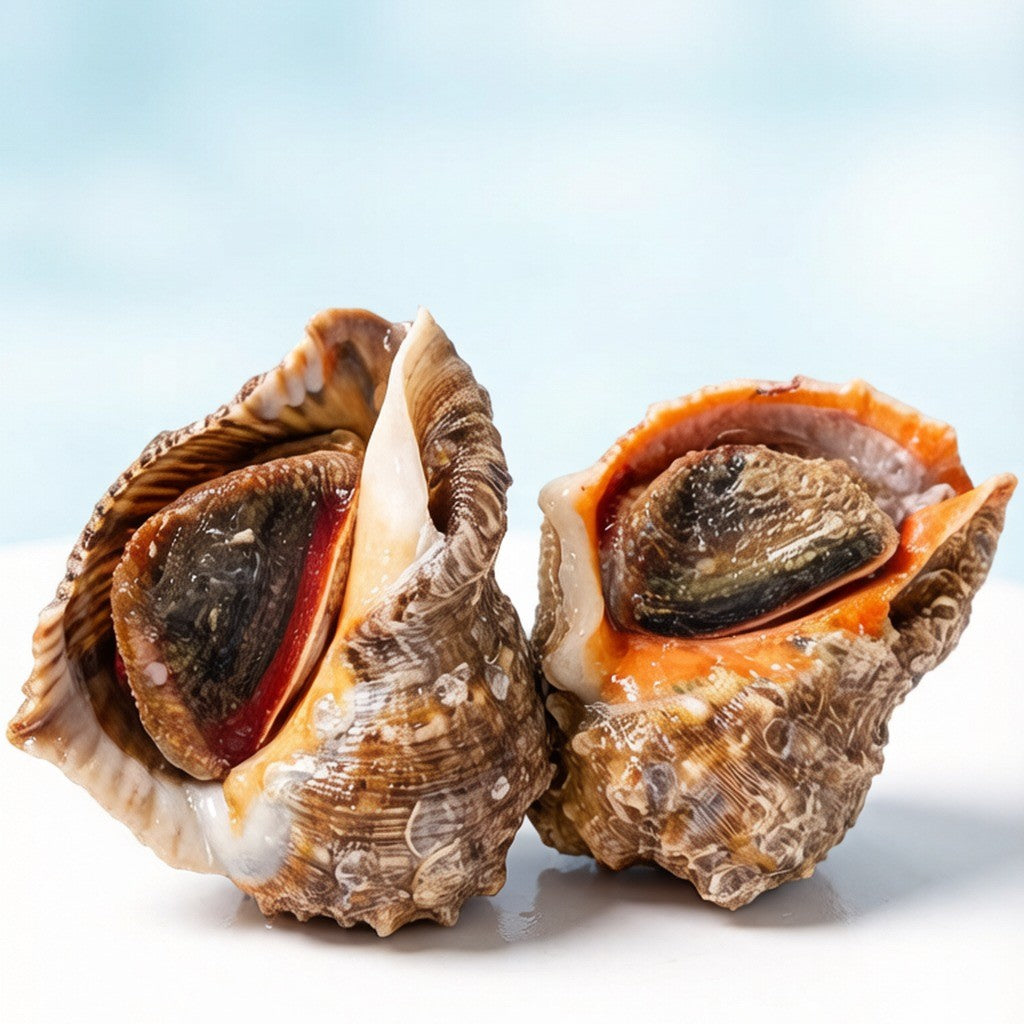 Sliced conch meat with garlic and chilli stir-fried
